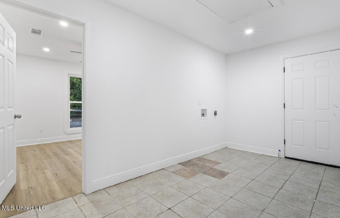 4024 Castenera Avenue Moss Point, MS 39563 - Photo 33 of 59 IMG_1299