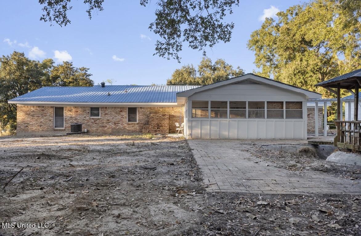 4024 Castenera Avenue Moss Point, MS 39563 - Photo 41 of 59 IMG_1302