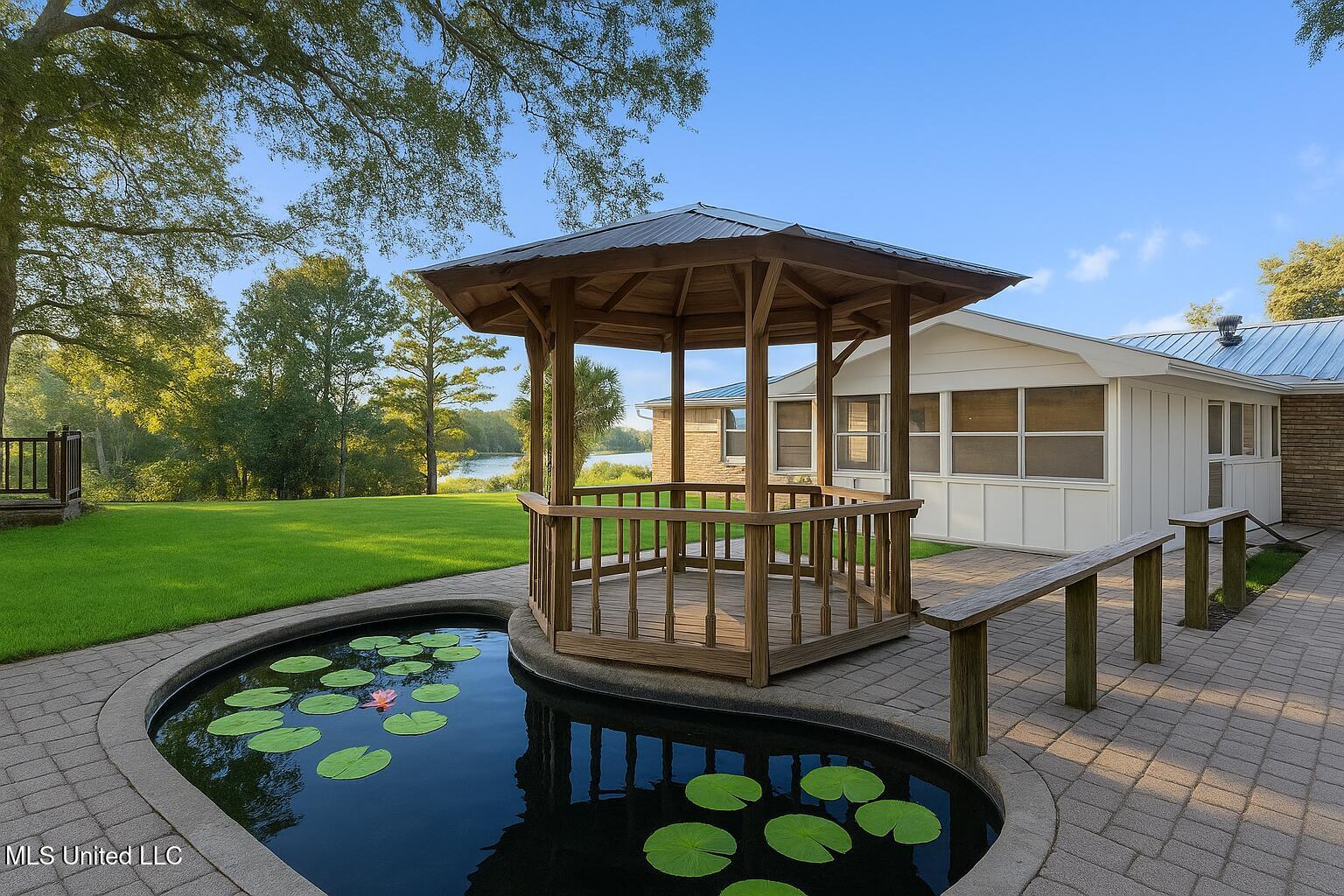 4024 Castenera Avenue Moss Point, MS 39563 - Photo 44 of 59 8027BF05-49AE-46CE-9D2C-91BB32FFF600