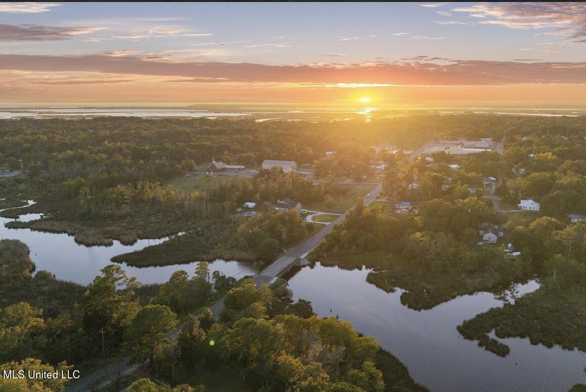 4024 Castenera Avenue Moss Point, MS 39563 - Photo 53 of 59 IMG_1313