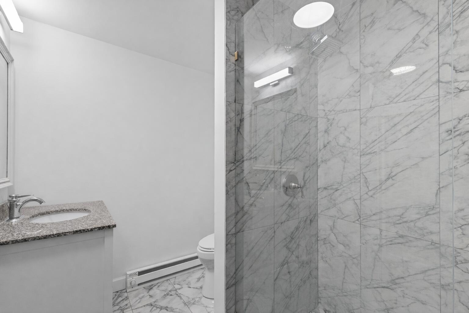 83 Main Street Buxton, ME 04093 - Photo 21 of 33 Unit 2 bathroom 2