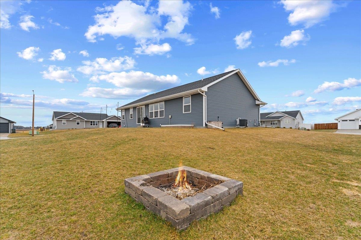 3020 South Weiler Road Kaukauna, WI 54130 - Photo 29 of 37