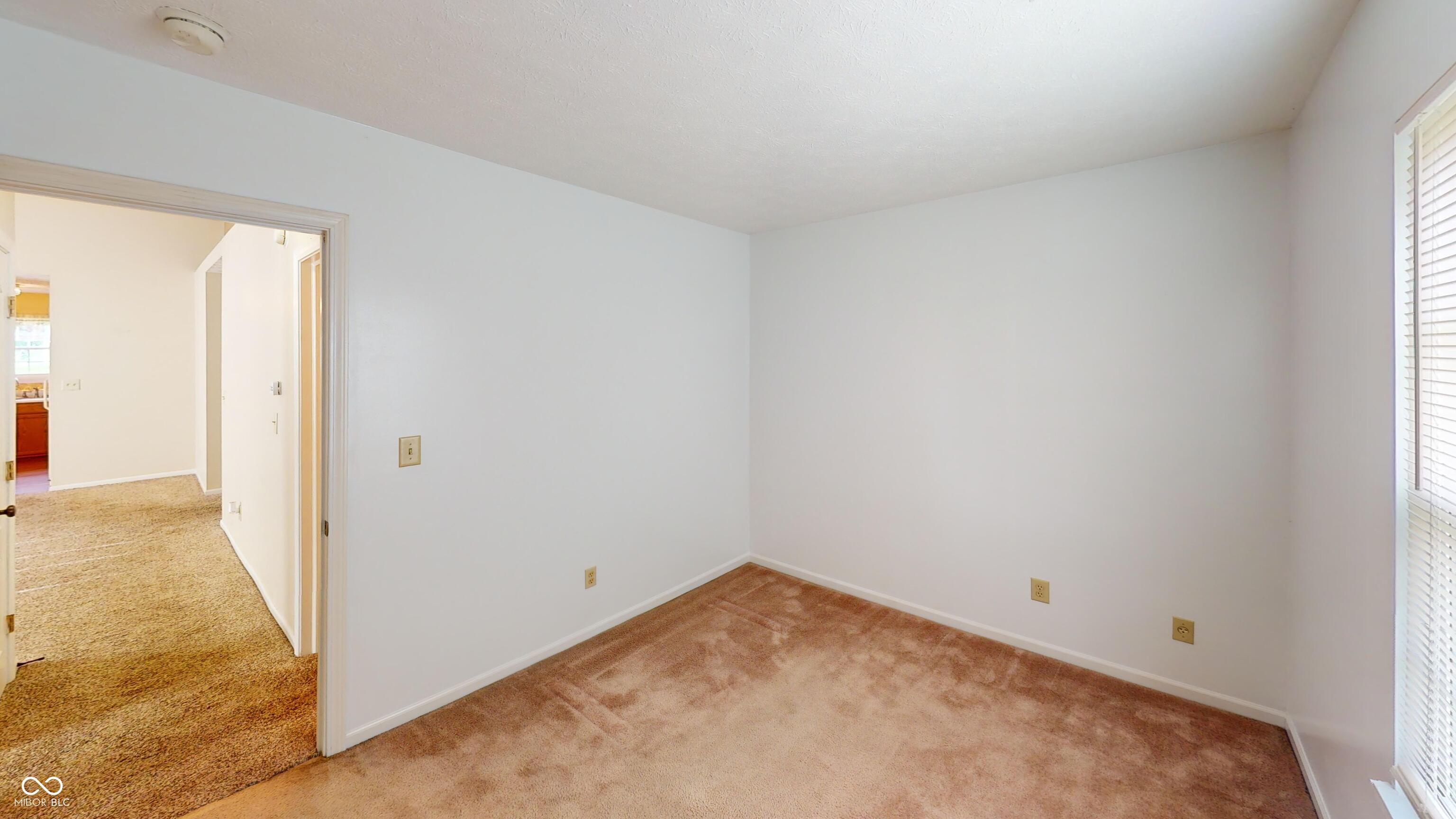 1096 Bumblebee Way Greenfield, IN 46140 - Photo 17 of 57