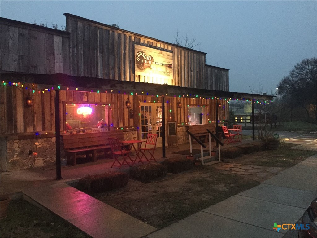 315 Leaning Rock Ridge Austin, TX 78737 - Photo 39 of 40 a view of outdoor space