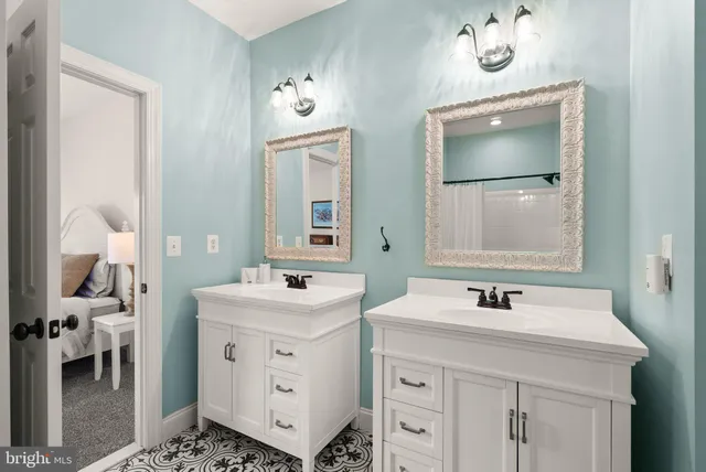 $1,785,000 | 16720 Sommertime Lane, Paeonian Springs, VA 20129