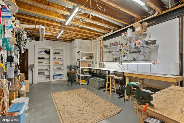 $1,785,000 | 16720 Sommertime Lane, Paeonian Springs, VA 20129