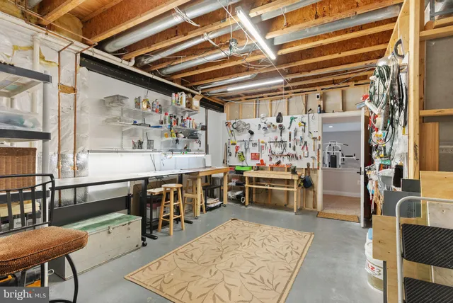 $1,785,000 | 16720 Sommertime Lane, Paeonian Springs, VA 20129