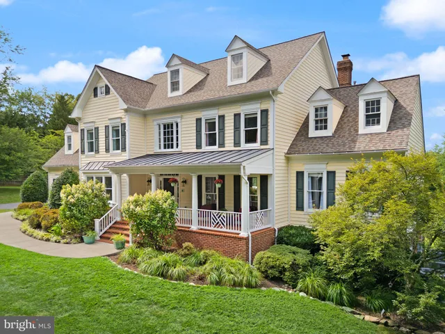 $1,785,000 | 16720 Sommertime Lane, Paeonian Springs, VA 20129