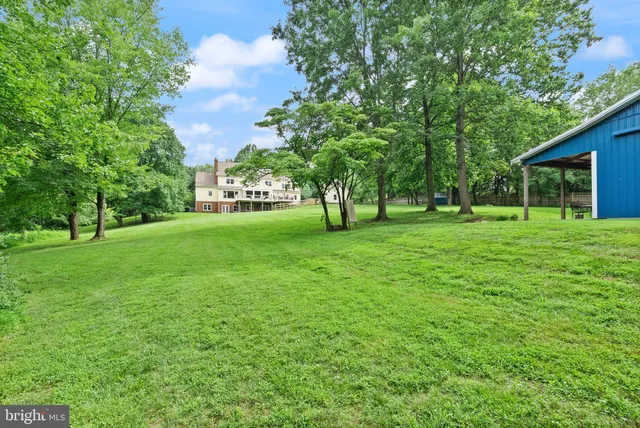 $1,785,000 | 16720 Sommertime Lane, Paeonian Springs, VA 20129