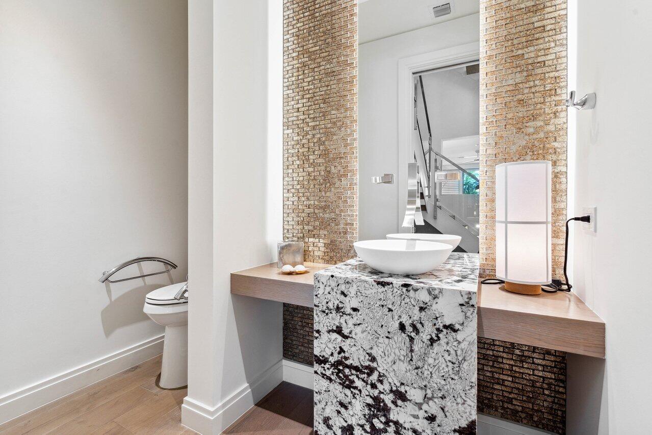 136 Mac Farlane Drive Delray Beach, FL 33483 - Photo 24 of 64 Powder Bath