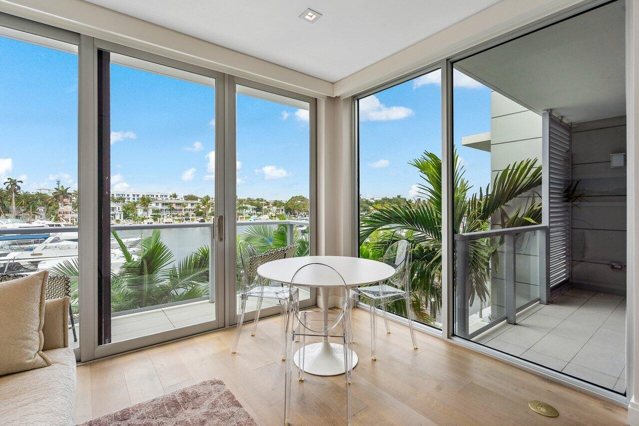 136 Mac Farlane Drive Delray Beach, FL 33483 - Photo 32 of 64 Huge Primary Suite