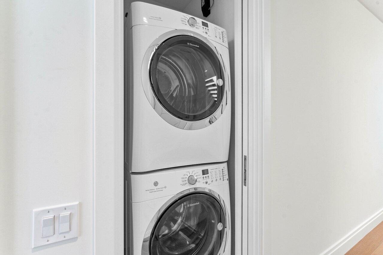 136 Mac Farlane Drive Delray Beach, FL 33483 - Photo 39 of 64 2nd Floor Laundry