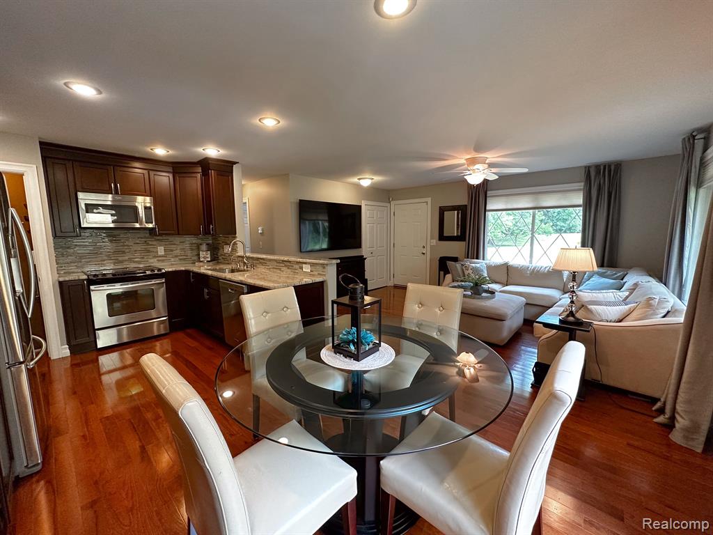 1931 Allenway Court Rochester Hills, MI 48309 - Photo 32 of 42