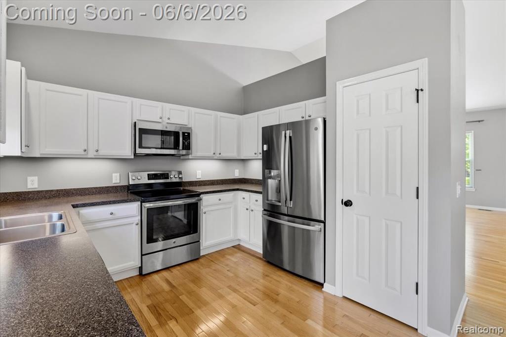 989 Callaway Court Howell, MI 48843 - Photo 18 of 53