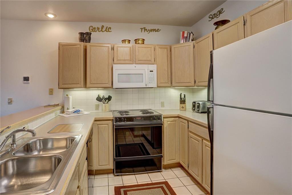 705 4 O Clock Road, Unit 5 Breckenridge, CO 80424 - Photo 9 of 35 Gallery Image 9