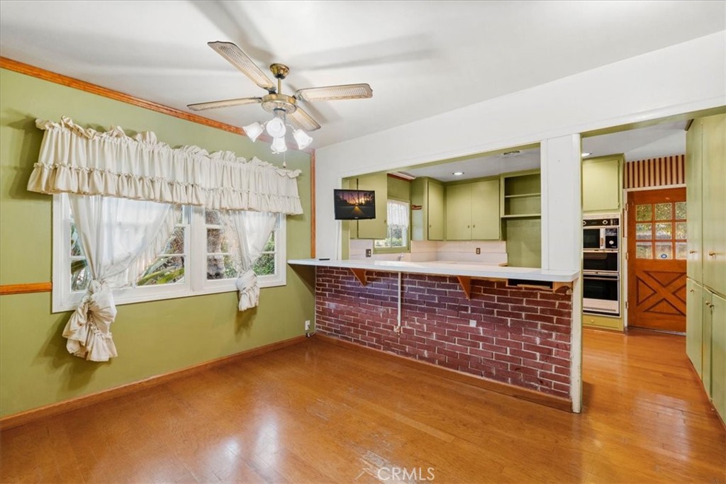 2807 Wyoming Way Riverside, CA 92506 - Photo 12 of 40