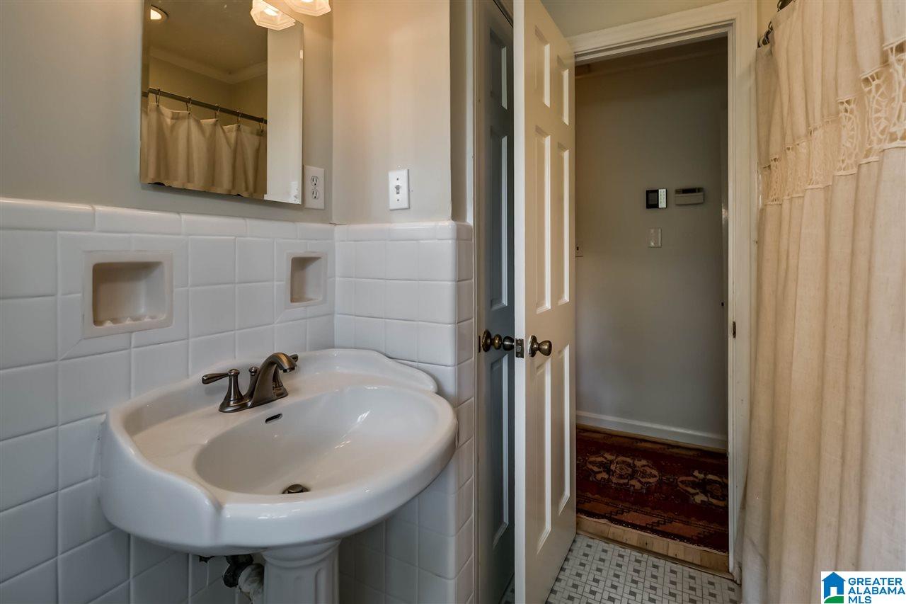 2925 Virginia Road Birmingham, AL 35223 - Photo 32 of 48