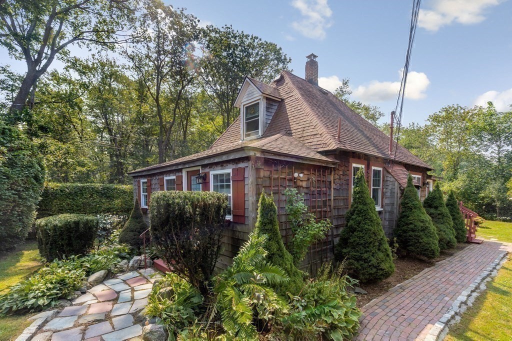 122 Trenton Road Dedham, MA 02026 - Photo 1 of 30 Gallery Image 1