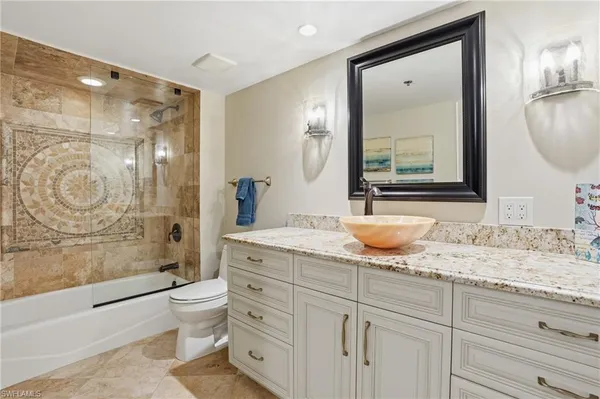 $1,299,000 | 6585 Nicholas Boulevard, Unit 902, Naples, FL 34108