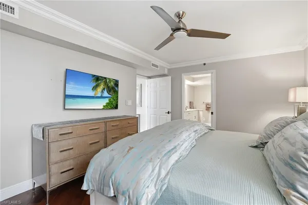 $1,299,000 | 6585 Nicholas Boulevard, Unit 902, Naples, FL 34108