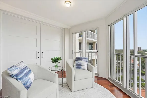 $1,299,000 | 6585 Nicholas Boulevard, Unit 902, Naples, FL 34108