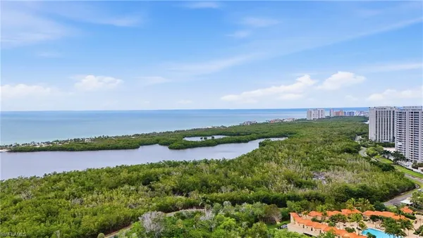 $1,299,000 | 6585 Nicholas Boulevard, Unit 902, Naples, FL 34108