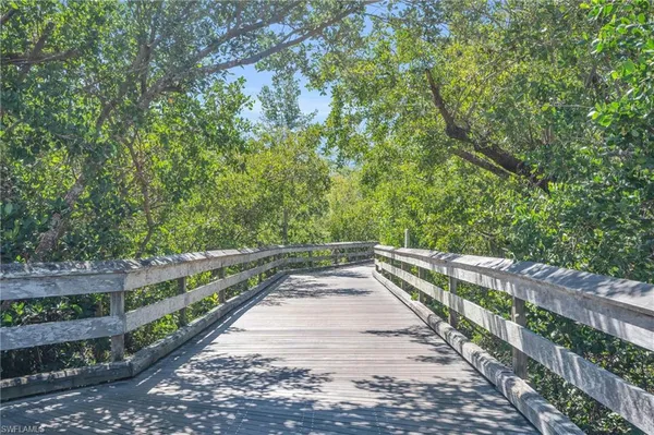 $1,299,000 | 6585 Nicholas Boulevard, Unit 902, Naples, FL 34108