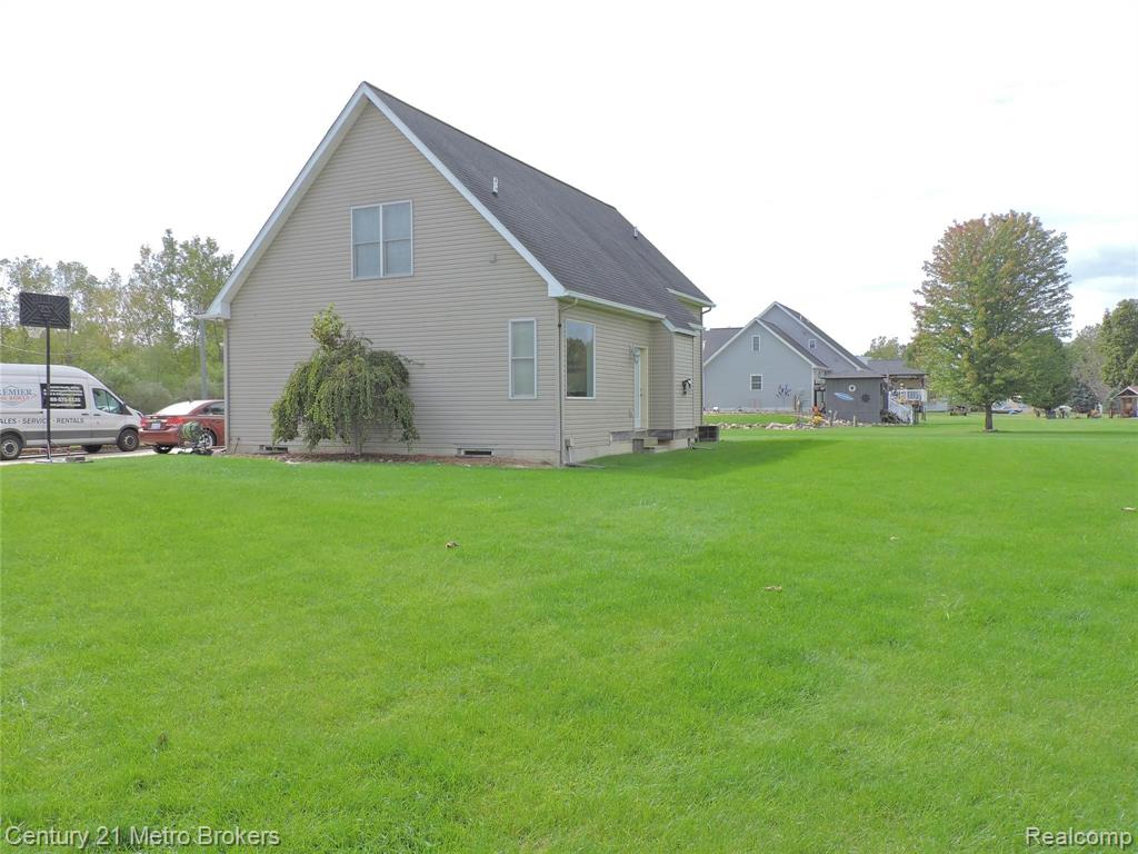 11573 East Brooks Road Lennon, MI 48449 - Photo 55 of 58