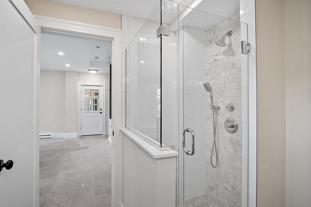 42 Highland Street, Unit 2 Lowell, MA 01852 - Photo 11 of 26