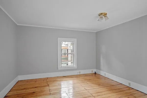 $3,200 | 42 Highland Street, Unit 2, Lowell, MA 01852