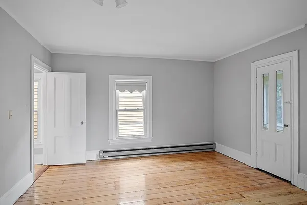 $3,200 | 42 Highland Street, Unit 2, Lowell, MA 01852