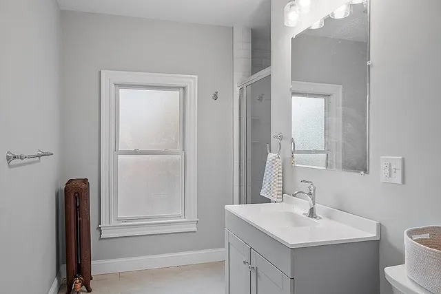 $3,400 | 42 Highland Street, Unit 2, Lowell, MA 01852