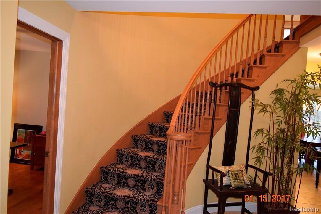 8708 Clement Road Clarkston, MI 48346 - Photo 9 of 27 _DSC0004 - Copy.JPG
