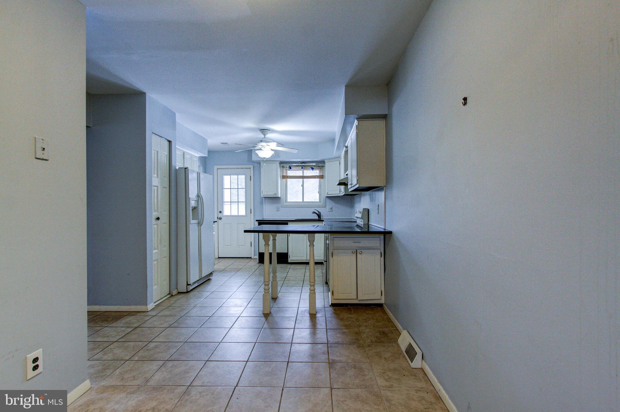 202 Grant Road Lansdale, PA 19446 - Photo 13 of 38 Eat in kitchen