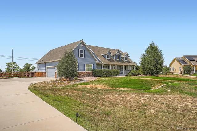 $859,999 | 705 Antelope Drive West, Bennett, CO 80102