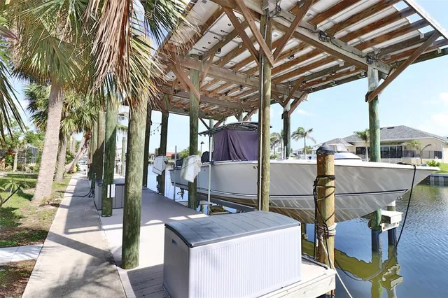 $799,000 | 107 Sinclair Street Southeast, Port Charlotte, FL 33952