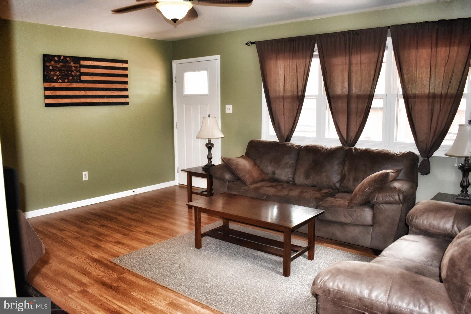 2600 Mt Hope Road Fairfield, PA 17320 - Photo 11 of 30 Living Room