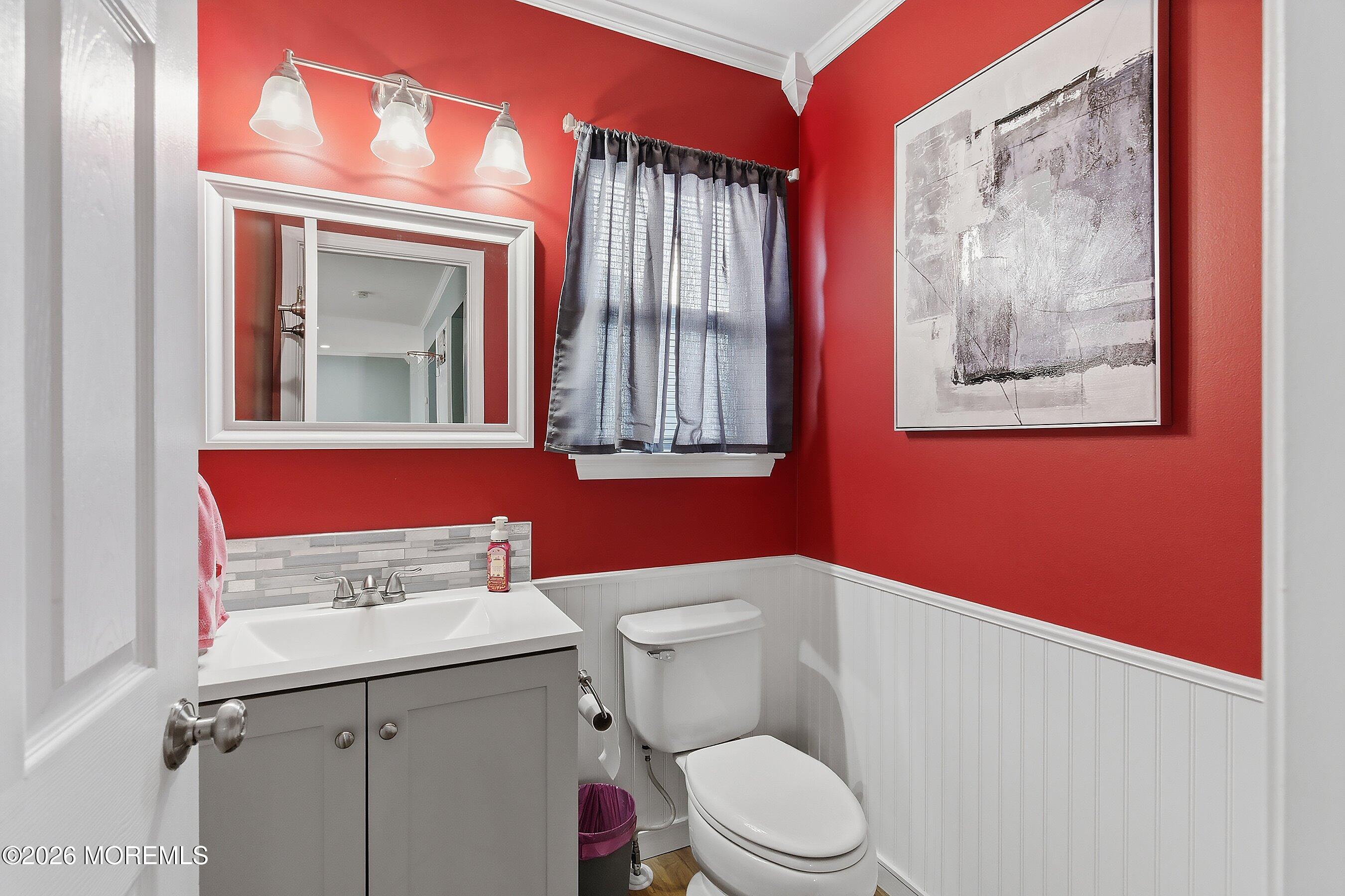 22 Dolphin Circle West Bayville, NJ 08721 - Photo 7 of 37 07-Bath 1