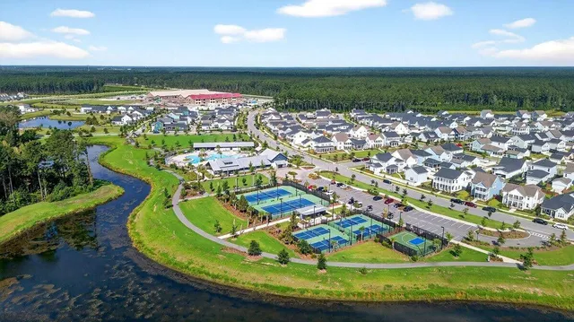 $799,999 | 285 Great Lawn Drive, Summerville, SC 29486