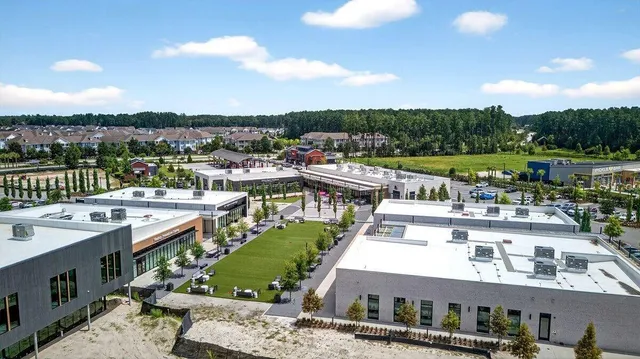 $799,999 | 285 Great Lawn Drive, Summerville, SC 29486