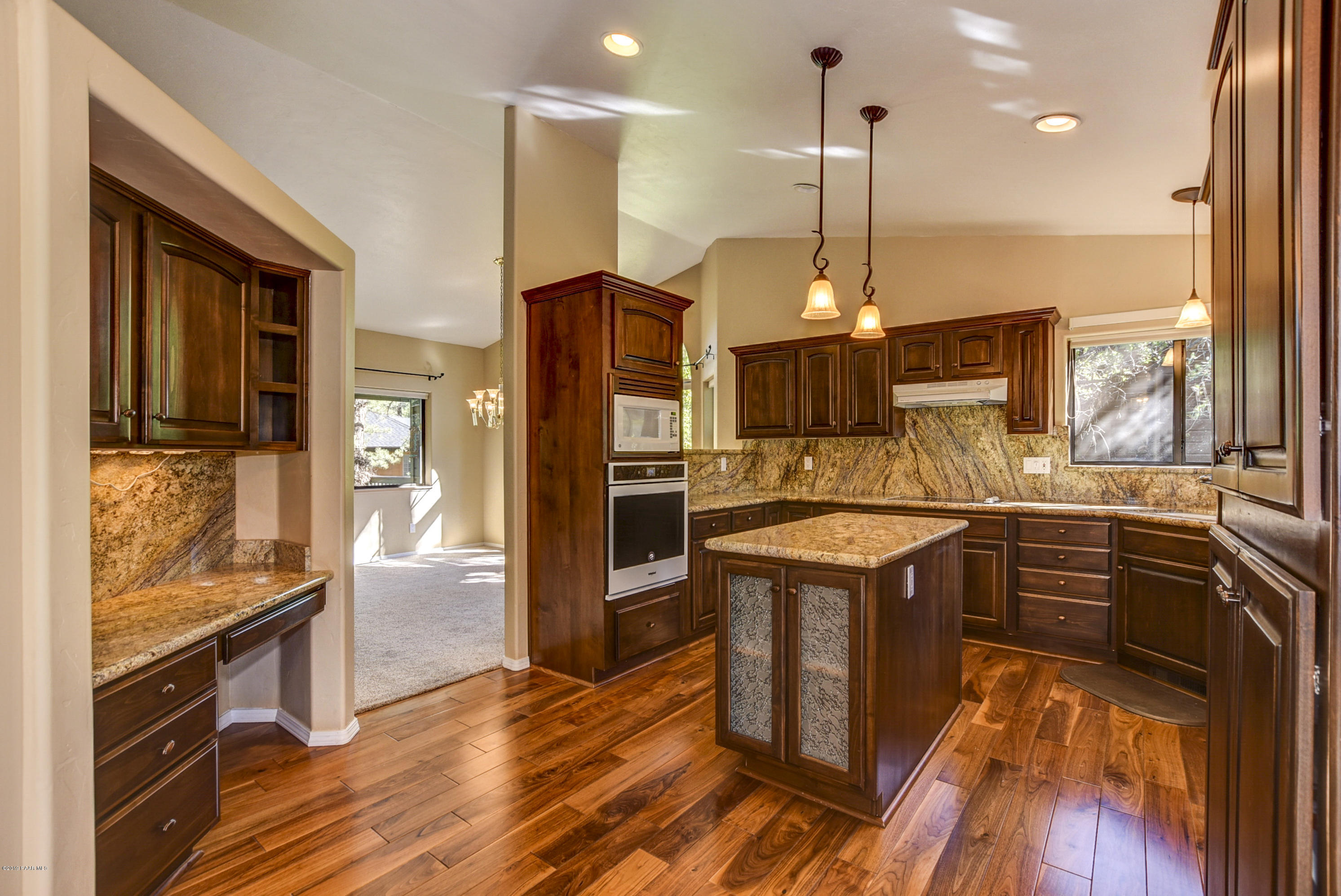 1193 West Timber Ridge Road Prescott, AZ 86303 - Photo 5 of 34 Kitchen