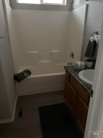 $329,900 | 1309 Lauren Lane, Filer, ID 83328