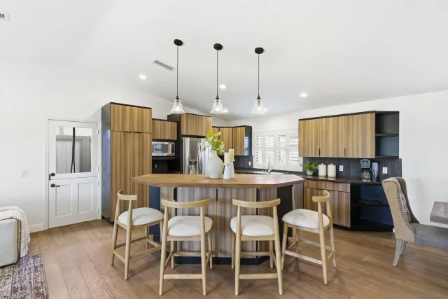 $1,085,000 | 6206 Falmouth Drive, La Mesa, CA 91942