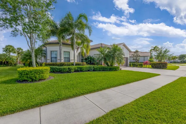 $1,549,000 | 532 Sonoma Isles Circle, Jupiter, FL 33478