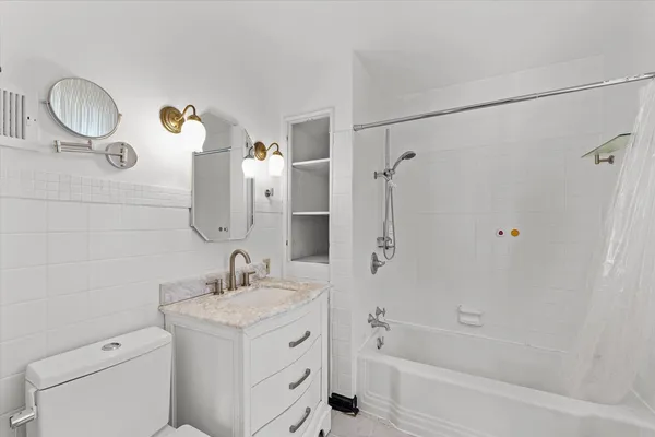 $349,900 | 302 West Florida Avenue, Urbana, IL 61801