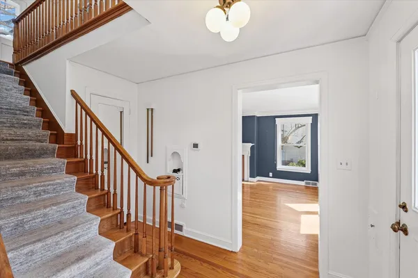 $349,900 | 302 West Florida Avenue, Urbana, IL 61801