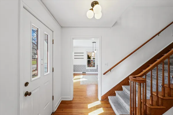 $349,900 | 302 West Florida Avenue, Urbana, IL 61801