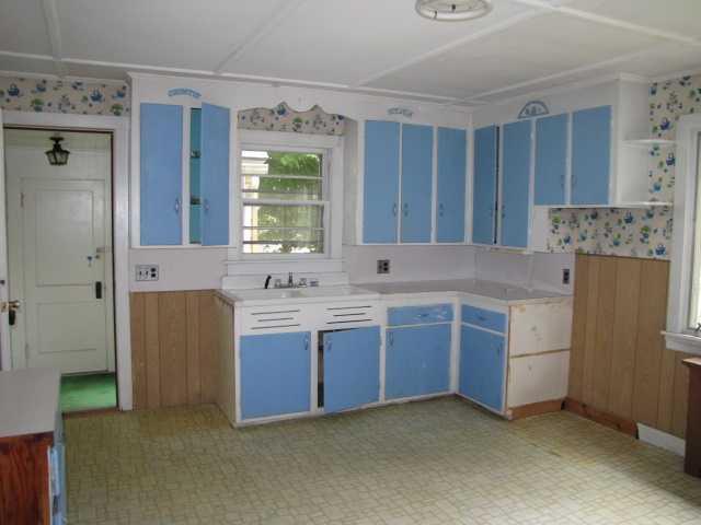 124 1st Rangeway Waterville, ME 04901 - Photo 2 of 12 Kitchen.