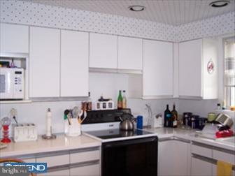 456 Southcroft Road Springfield, PA 19064 - Photo 4 of 6 Kitchen