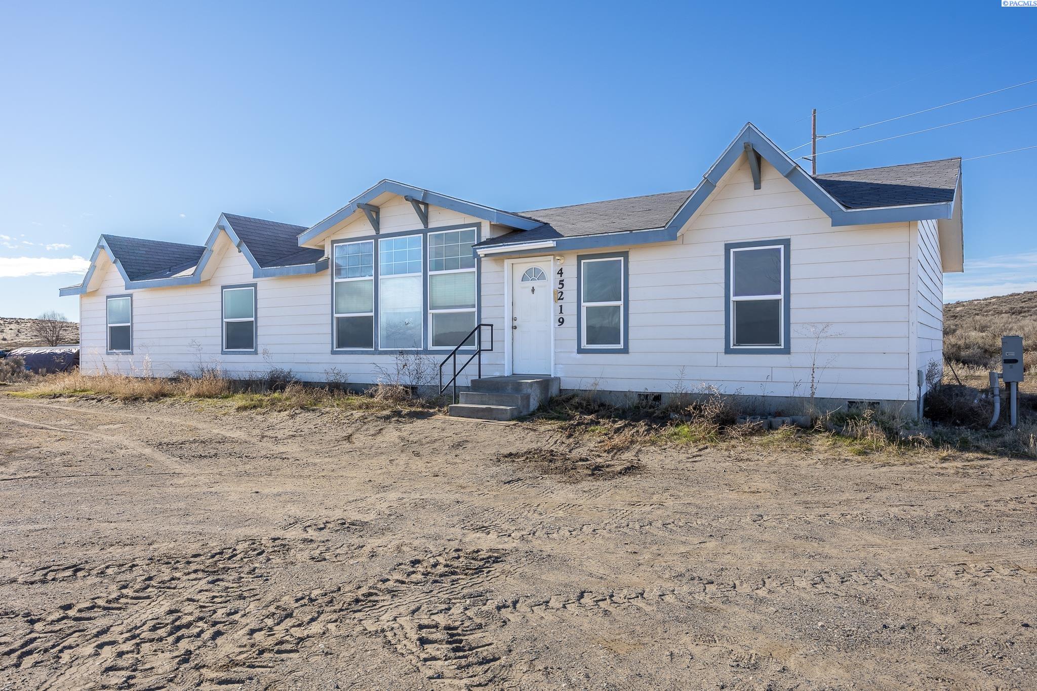 45219 Red Mountain Road Benton City, WA 99320 - Photo 1 of 30 Gallery Image 1
